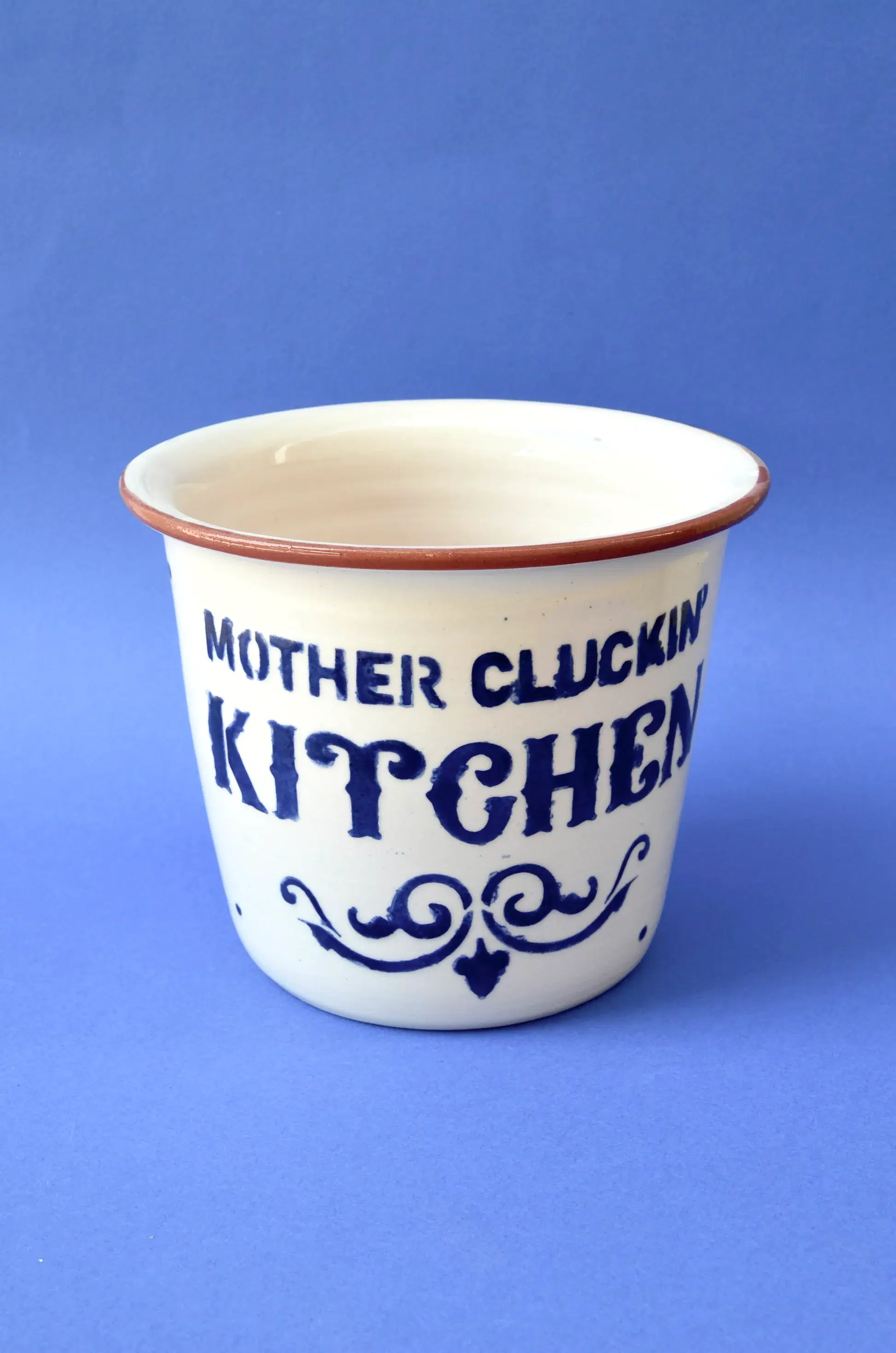 "Mother Cluckin Kitchen" Kaşıklık